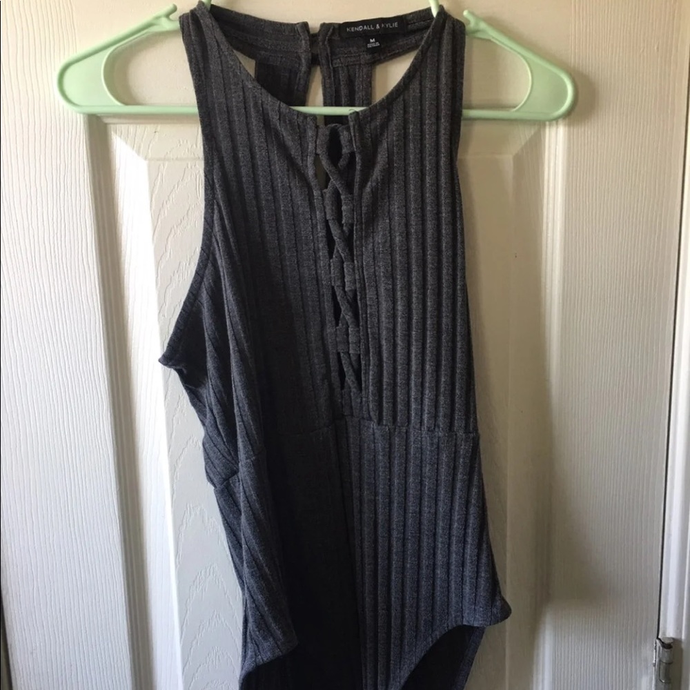 low cute kendall and kylie body suit !!